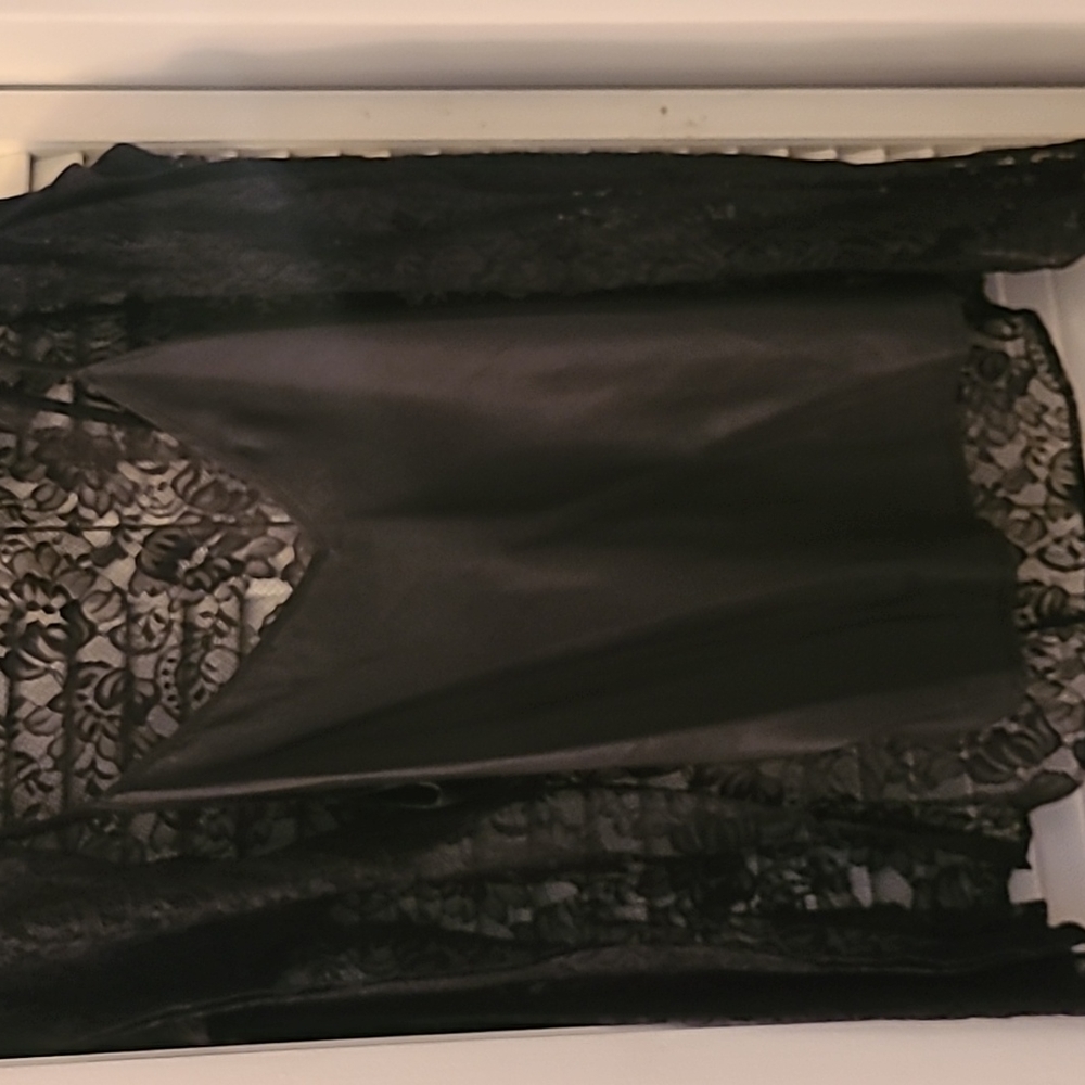 Express Design Studio lace blouse - Picture 5 of 6